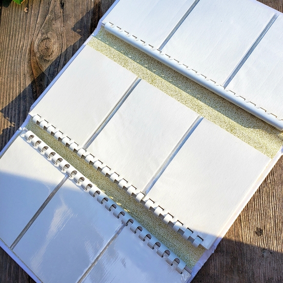 Vintage 1970s photo album•Trifold album•1971 - Picture 4 of 9